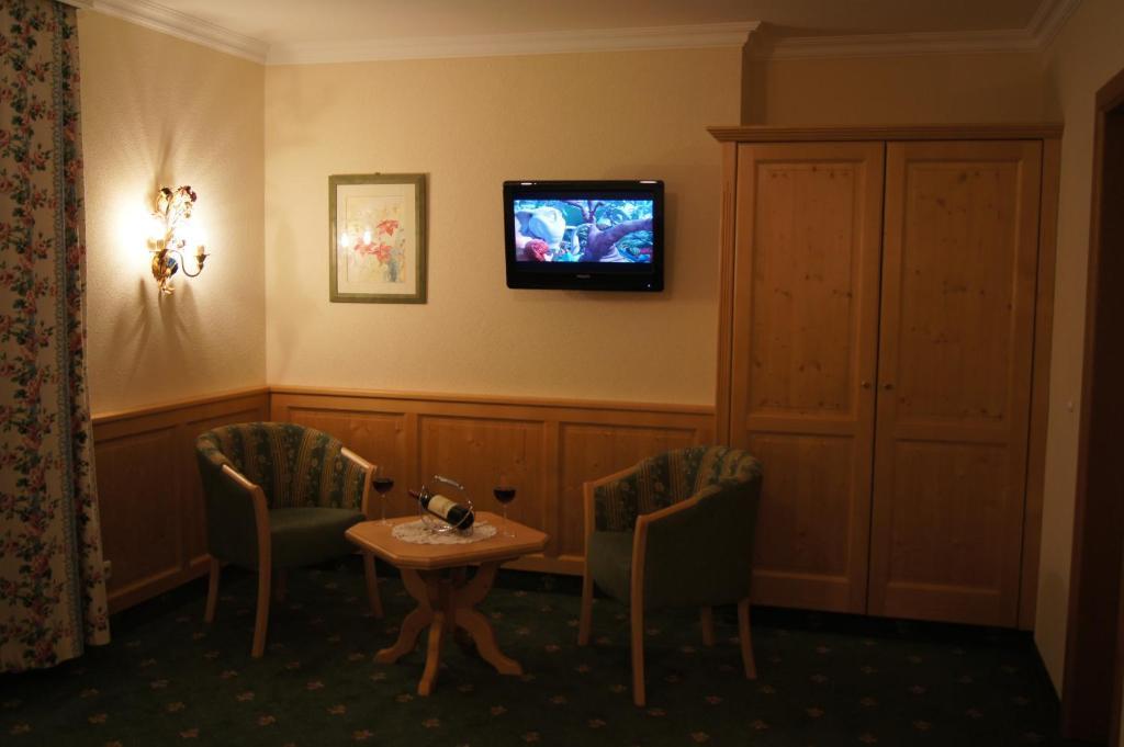 Gaestehaus Alpina Maurach  Szoba fotó